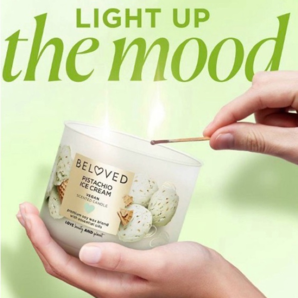 BELOVED NWT pistachio ice cream vegan scented 2 wick glass jar candle -11.5oz - Picture 4 of 5